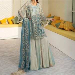 Republic Womenswear Luxury Pret 4 Piece Outfit